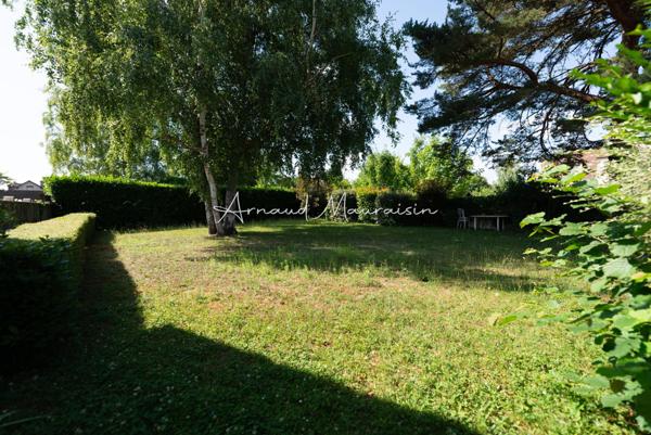 Maison à fort potentiel au centre du village