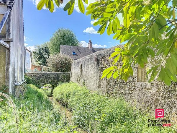 Maison de 185 m2 à rénover au centre de René