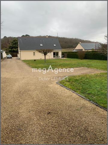 Maison à Seiches-sur-le-Loir, 49140 - 7 pièces 148m²