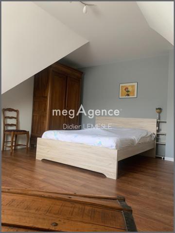 Maison à Seiches-sur-le-Loir, 49140 - 7 pièces 148m²