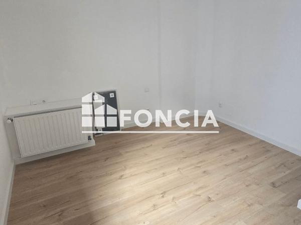 Location Appartement 3 pièces 62.96 m² - 53 RUE MONTESQUIEU Agen 47000