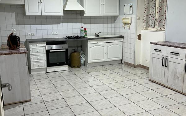 Maison à vendre    3 pièces •  Bléneau