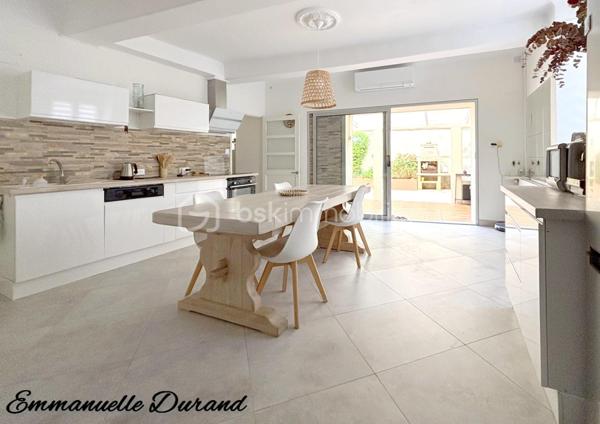 Maison de village de 224 m²