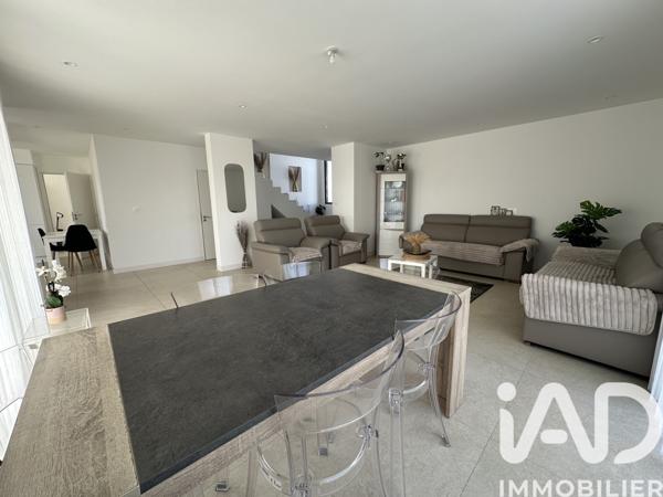 Maison à vendre 6 pièces 150 m² Saint-Jean-de-la-Croix