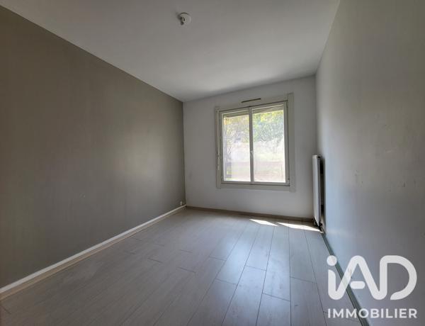 Location appartement 3 pièces 61 m² Gennevilliers