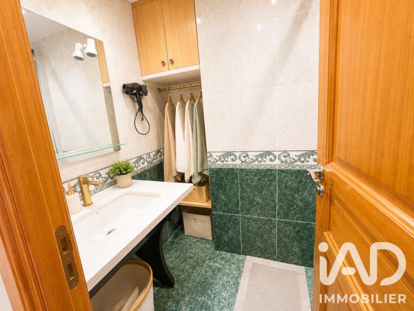 Appartement à vendre 4 pièces 69,77 m² Paris 13