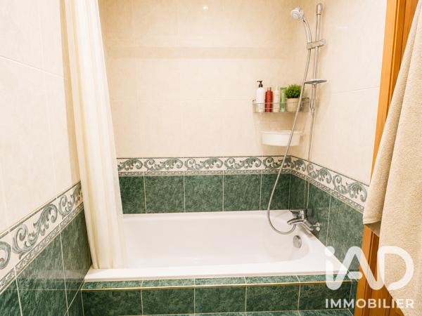 Appartement à vendre 4 pièces 69,77 m² Paris 13
