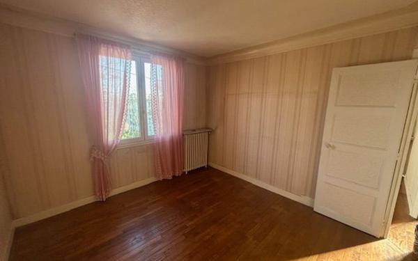 Maison à vendre    4 pièces •  Rosny-sous-Bois