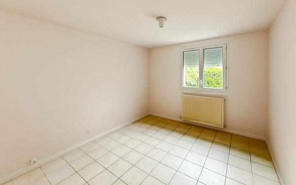 Maison à vendre    4 pièces •  Le Passage