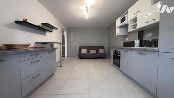 SAINT-AYGULF – Appartement 2 pièces bis avec garage, piscine et tennis – à quelques minutes à pied d