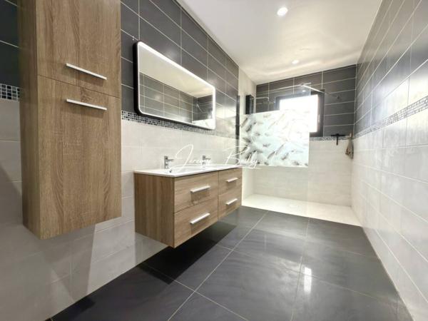 Maison à vendre 6 pièces de 170 m²