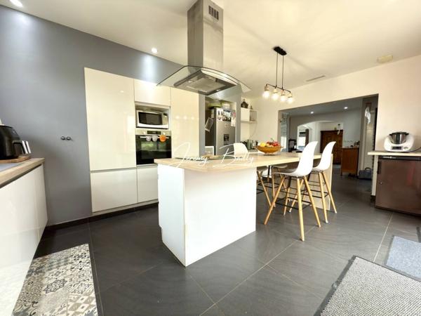 Maison à vendre 6 pièces de 170 m²