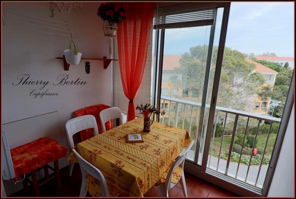 Dpt Var (83), à vendre FREJUS appartement T2 de 26,1 m²