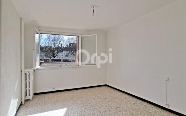 Appartement à vendre    4 pièces •  Alès