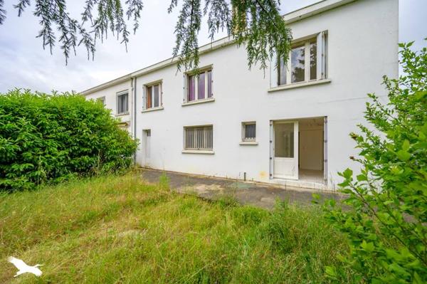 Maison à vendre |  Saint-Xandre |  5 pièces | 137 m²