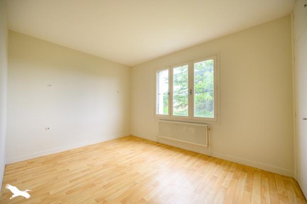 Maison à vendre |  Saint-Xandre |  5 pièces | 137 m²