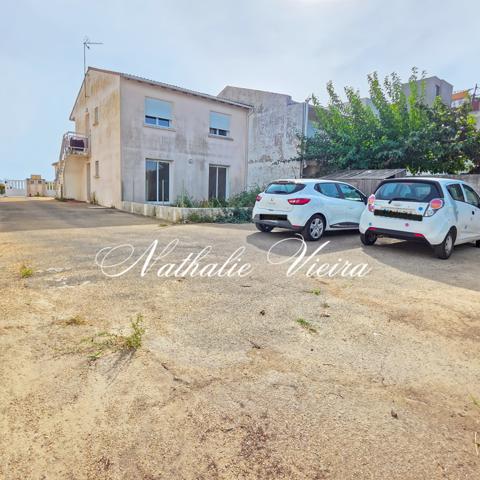 Carnon Plage (34130) RARE - APPARTEMENT T3 AVEC GRANDE TERRASSE - JARDIN ET 2 PLACES DE PARKINGS