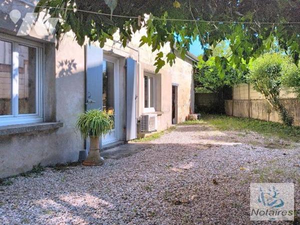 Maison à Vendre à Créon Centre (33670) en Gironde (33).


A deux pas de la place de la Prévô...