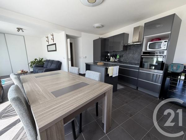 Appartement F3 à vendre  3 pièces - 70,14 m 2   CLAYE SOUILLY  - 77