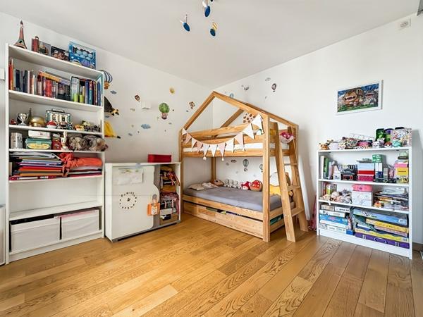 SILLY GALLIENI - Appartement 3 pièces 68 m2