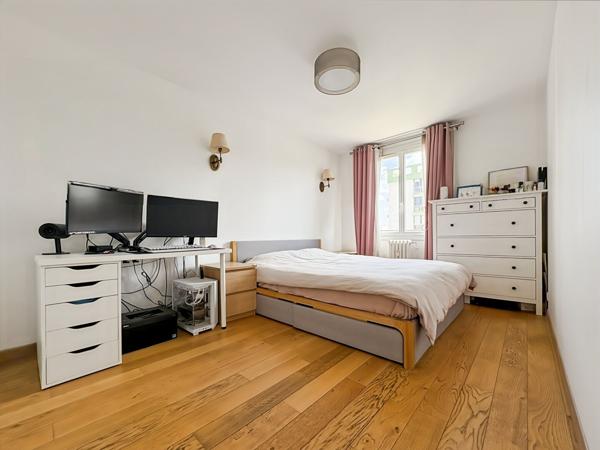 SILLY GALLIENI - Appartement 3 pièces 68 m2