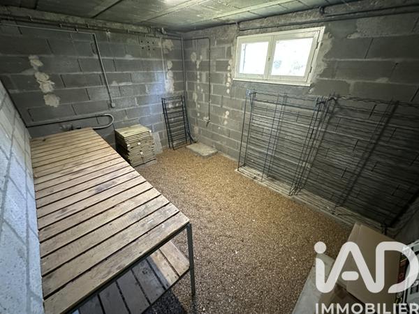 Maison à vendre 6 pièces 115 m² Saint-Arnoult-en-Yvelines