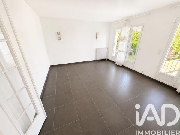 Maison à vendre 6 pièces 115 m² Saint-Arnoult-en-Yvelines
