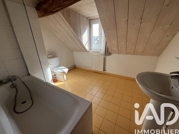 Location appartement 3 pièces 69 m² Fontainebleau