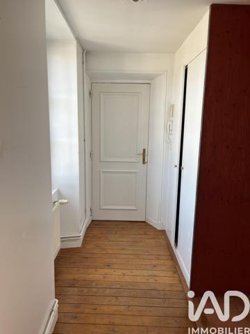 Location appartement 3 pièces 69 m² Fontainebleau