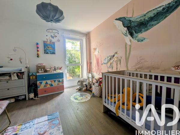 Location appartement 3 pièces 66 m² Guyancourt