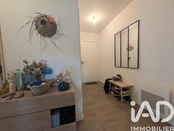 Location appartement 3 pièces 66 m² Guyancourt