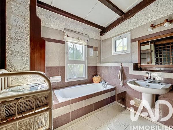 Maison à vendre 8 pièces 245 m² La Possession