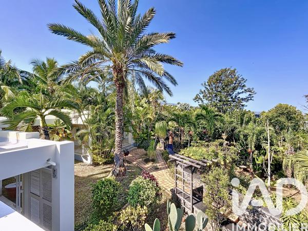 Maison à vendre 8 pièces 245 m² La Possession