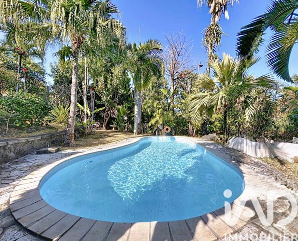 Maison à vendre 8 pièces 245 m² La Possession