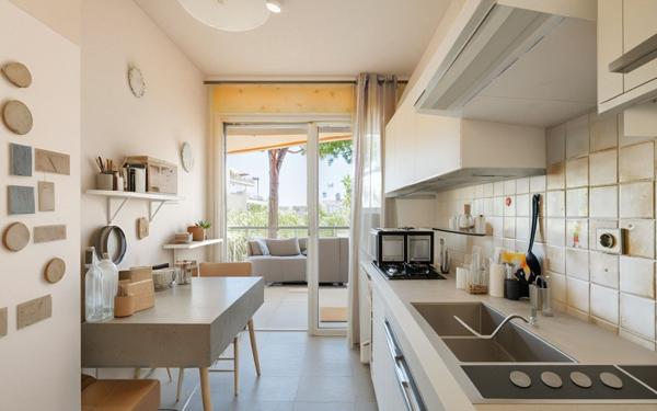 Appartement à vendre    2 pièces • 48 m2 Saint-Laurent-du-Var