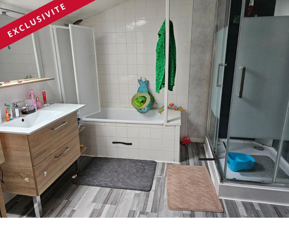 Maison de village Lizant 5 pièce(s) 158 m2