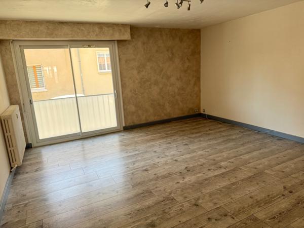 Appartement 3 pièce(s) 2 chambre(s) 71.73 m²