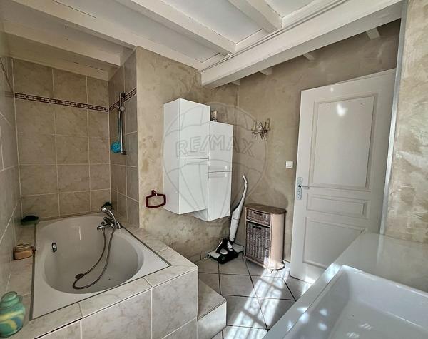 Maison 5 chambre(s) à vendre - Peschadoires, Puy-de-Dôme - 63