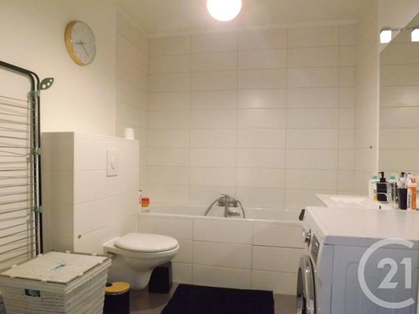 Appartement F3 à vendre  3 pièces - 64 m 2   SAVIGNY SUR ORGE  - 91