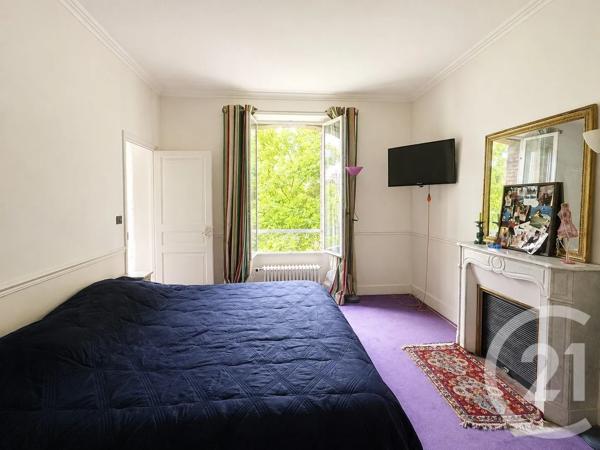 Maison à vendre  6 pièces - 166 m 2   MONTARGIS  - 45