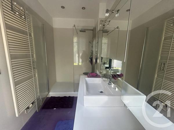 Maison à vendre  6 pièces - 166 m 2   MONTARGIS  - 45