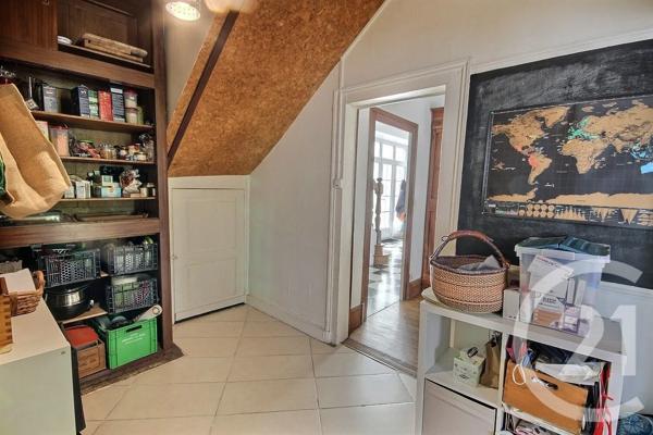 Maison à vendre  7 pièces - 196,20 m 2   BEAUGENCY  - 45