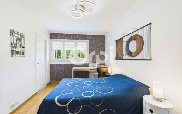 Appartement à vendre    2 pièces • 61 m2 Mandelieu-la-Napoule