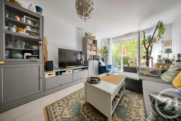 Appartement F4 à vendre  4 pièces - 73,20 m 2   VIGNEUX SUR SEINE  - 91