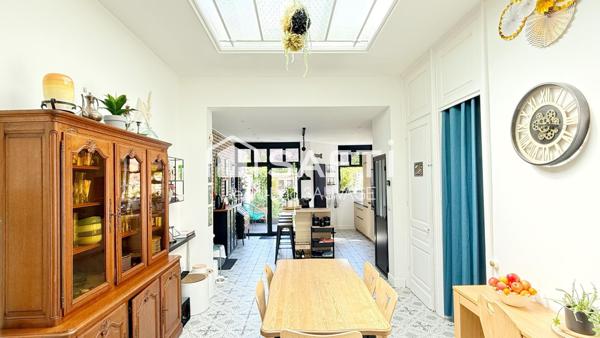 Maison Semi-Bourgeoise centre-ville Avec jardin