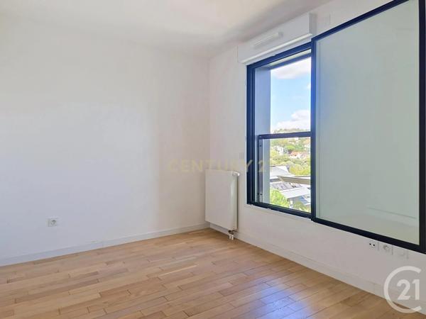 Appartement F3 à vendre  3 pièces - 69,40 m 2   SCEAUX  - 92