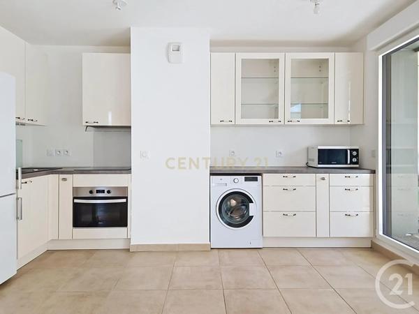 Appartement F3 à vendre  3 pièces - 69,40 m 2   SCEAUX  - 92