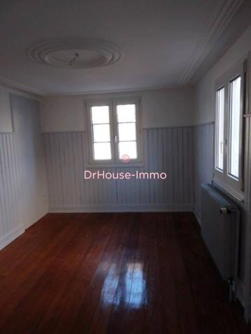 Immeuble à vendre 15 pièces de 317 m²
