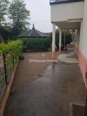 Immeuble à vendre 15 pièces de 317 m²