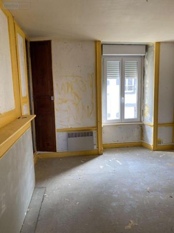 Immeuble à vendre à Mauriac dans le Cantal (15200), ref : 15060/864